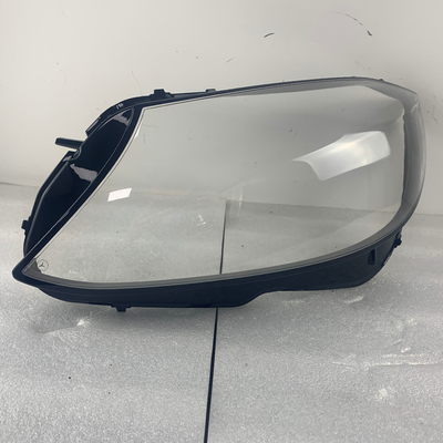 Modelo de automóvil Para Benz C-CLASS W205 Autoparts Concha de plástico de vidrio Superficie de lámpara LED