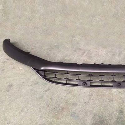 Rejilla inferior de plástico negro para Ford Focus 2015 mejora la apariencia de su automóvil