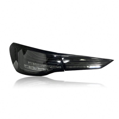 BMW Serie 4 G22 2020 Año G82 M4 Modelo CSL Estilo Lámparas de cola Color Negro Y Rojo