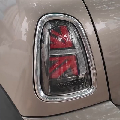 Fácil instalación Plug and Play Ensamblaje de luces de cola para BMW MINI R56 Diseño modificado