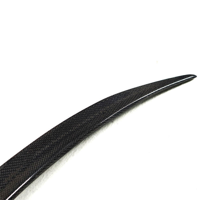 Mejora tu Mercedes Benz Clase E con nuestro spoiler de alas traseras avanzado de fibra de carbono