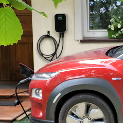 IP66 Estaciones de carga instaladas en el suelo de 16A de 3 fases a prueba de agua para cargadores de vehículos eléctricos de 11 kW