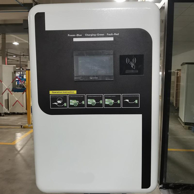 3.5 pulgadas de pantalla LCD 60KW EV Wall Charger Wallbox AC Estación de carga de automóviles montada en la pared