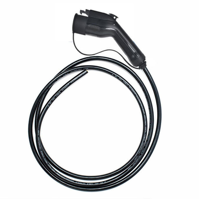 Material de concha termoplástica Tipo 1 IP55 32A 250V AC Enchufe de carga de un solo vehículo eléctrico