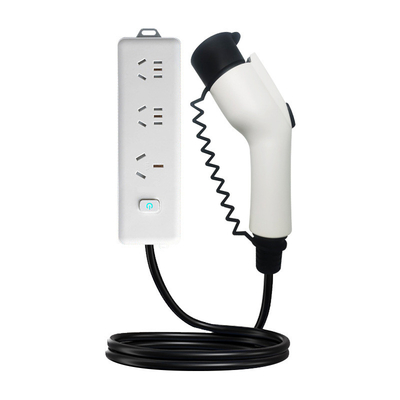 220V 4KW Voltado nominal enchufe de descarga externa para vehículos de energía para acampar