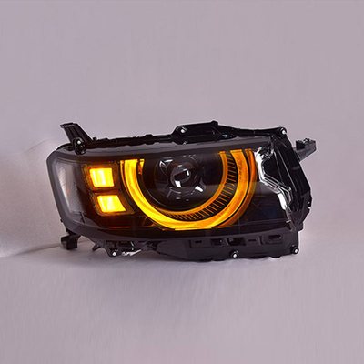 Lámparas delanteras de automóviles para Toyota Land Cruiser 22-23 Solución de actualización/reajuste