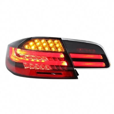 Personalice su BMW Serie 3 E92 E93 2005-2012 con luces de cola rojas dinámicas de secuencia