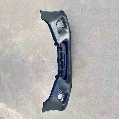 OEM Auto Parts Black Car Front Bumper Para Toyota Hilux 2016 imagen