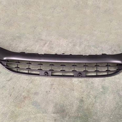 Parche delantero negro Grilla del panel inferior de Valance para Ford Focus 2015 Fácil de instalar