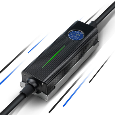 Conexión tipo 2 Cargador de vehículos eléctricos portátil de 16,5 kW con pantalla LED y voltaje de salida de 400v