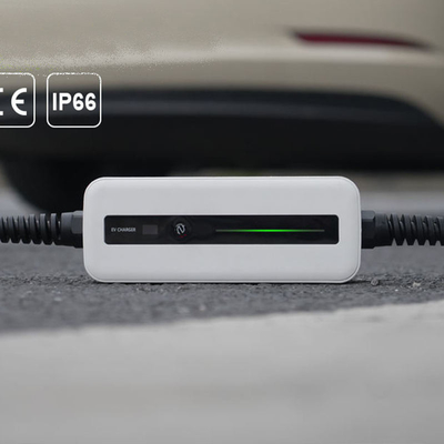 16A Cargador de automóviles eléctricos Cargador EV portátil con 3.6kw de corriente de salida y clasificación IP66
